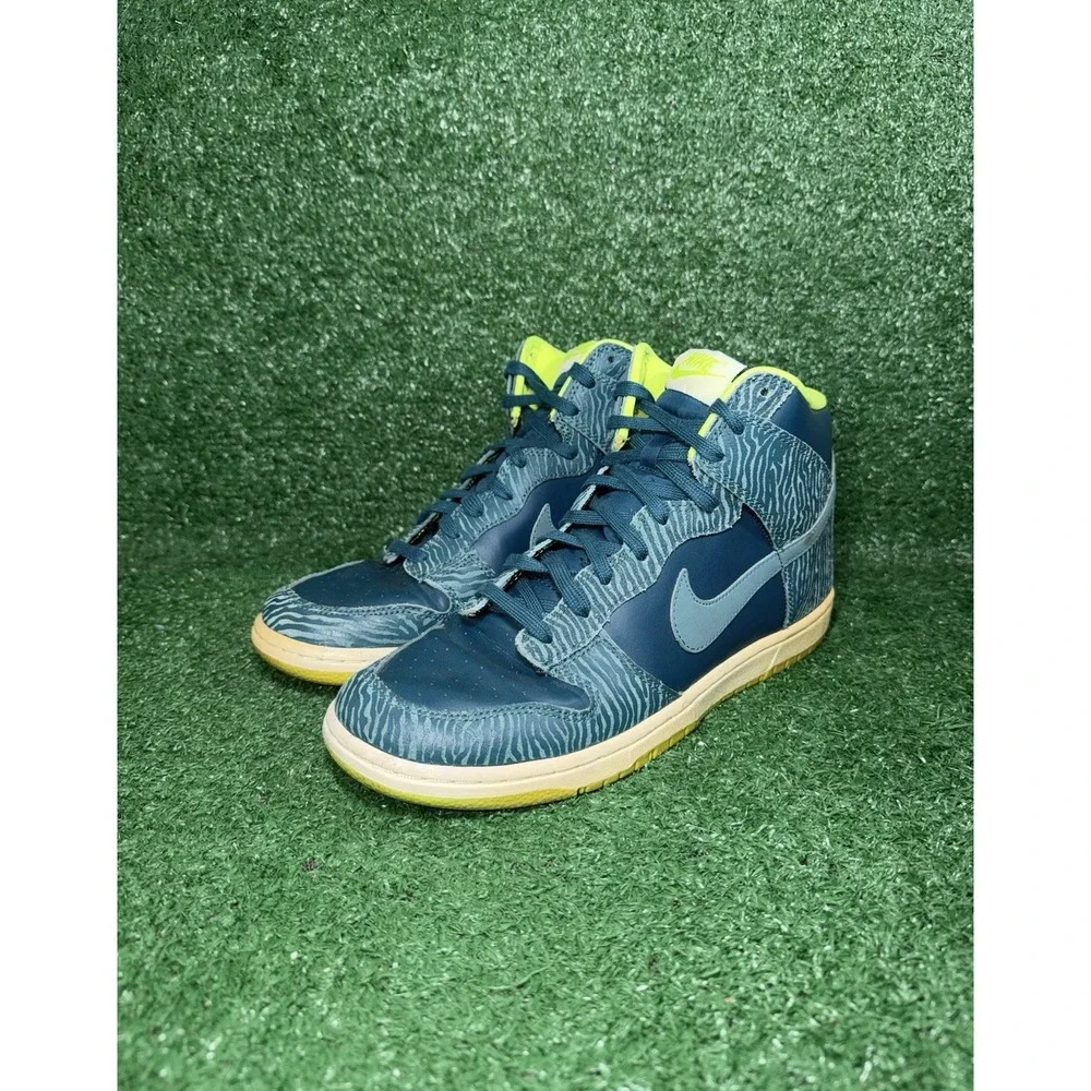 Nike Dunk‎ High Mens 10 Womens 11.5 Blue Skate Shoes Athletic Casual Sneakers